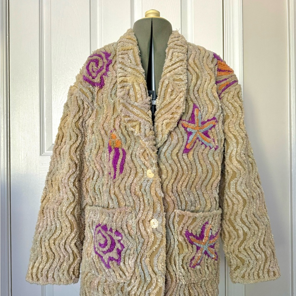VINTAGE CHENILLE SEASHELL MOTIF JACKET